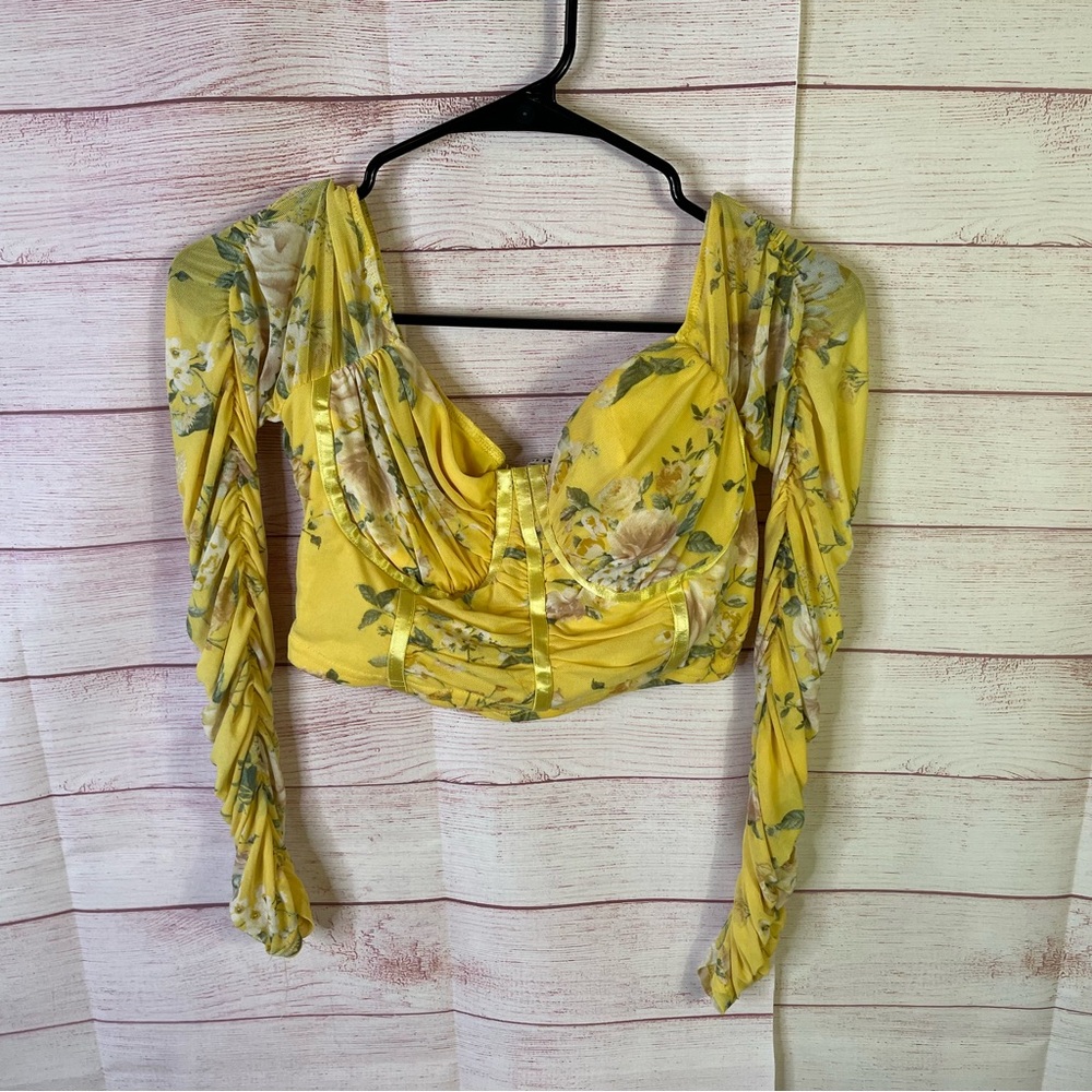Privy Yellow Floral Long Ruched Sleeves Crop Top Size‎ Large